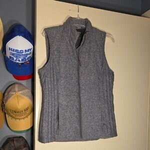 Heat Keep Gray Quilted Sleeveless Zip Front Vest